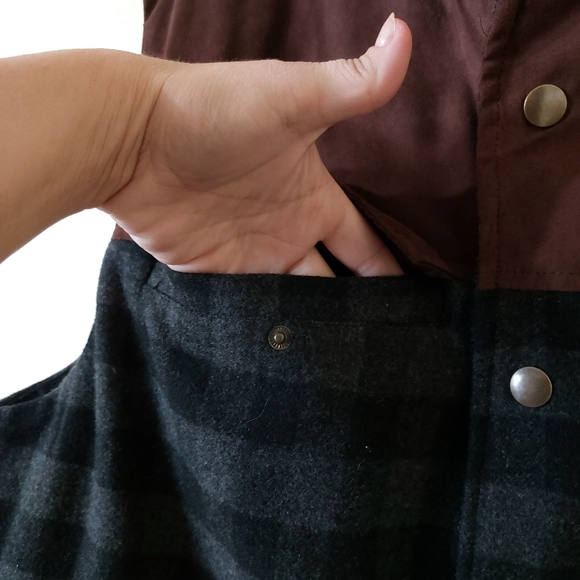 Boulder Creek Men's Big & Tall by King Size Plaid Multi-Pocket Wool Winter Vest - Picture 4 of 14